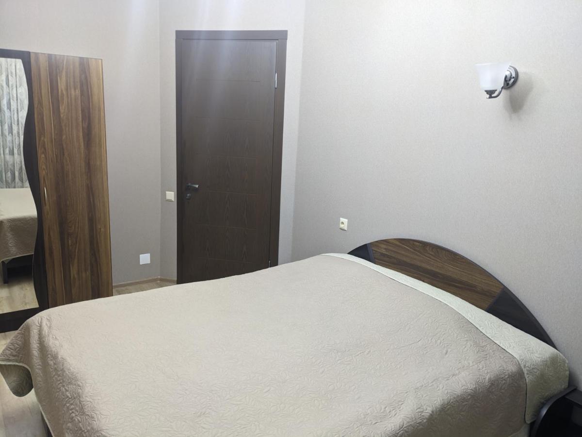 Berapartment With Mountain View Batumi